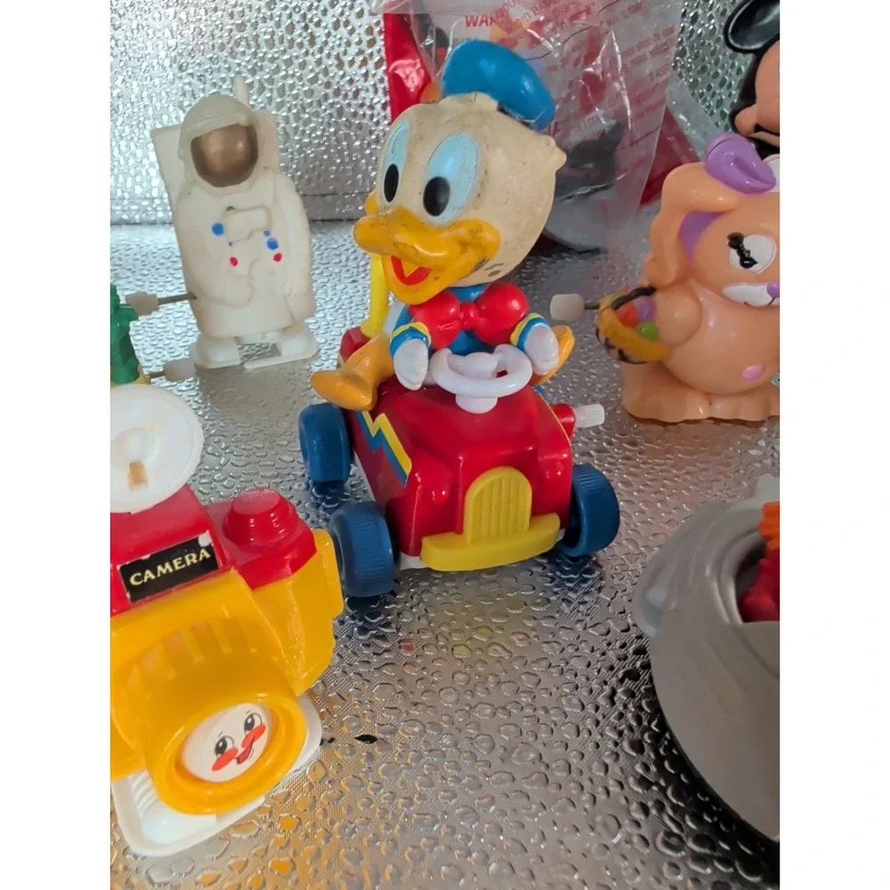 Mixed Lot Of 13 Vintage Wind Up Toys Disney  Woodie Not Windup